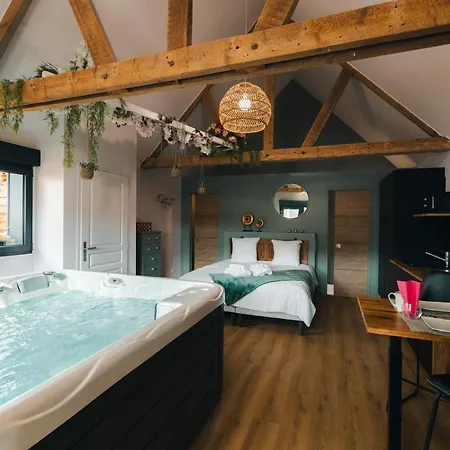 Au Coin De Paradis בית הארחה Samer